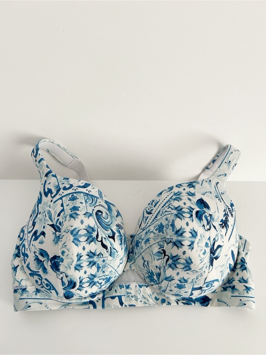Other - Cacique Floral Bra | Size 38DDD